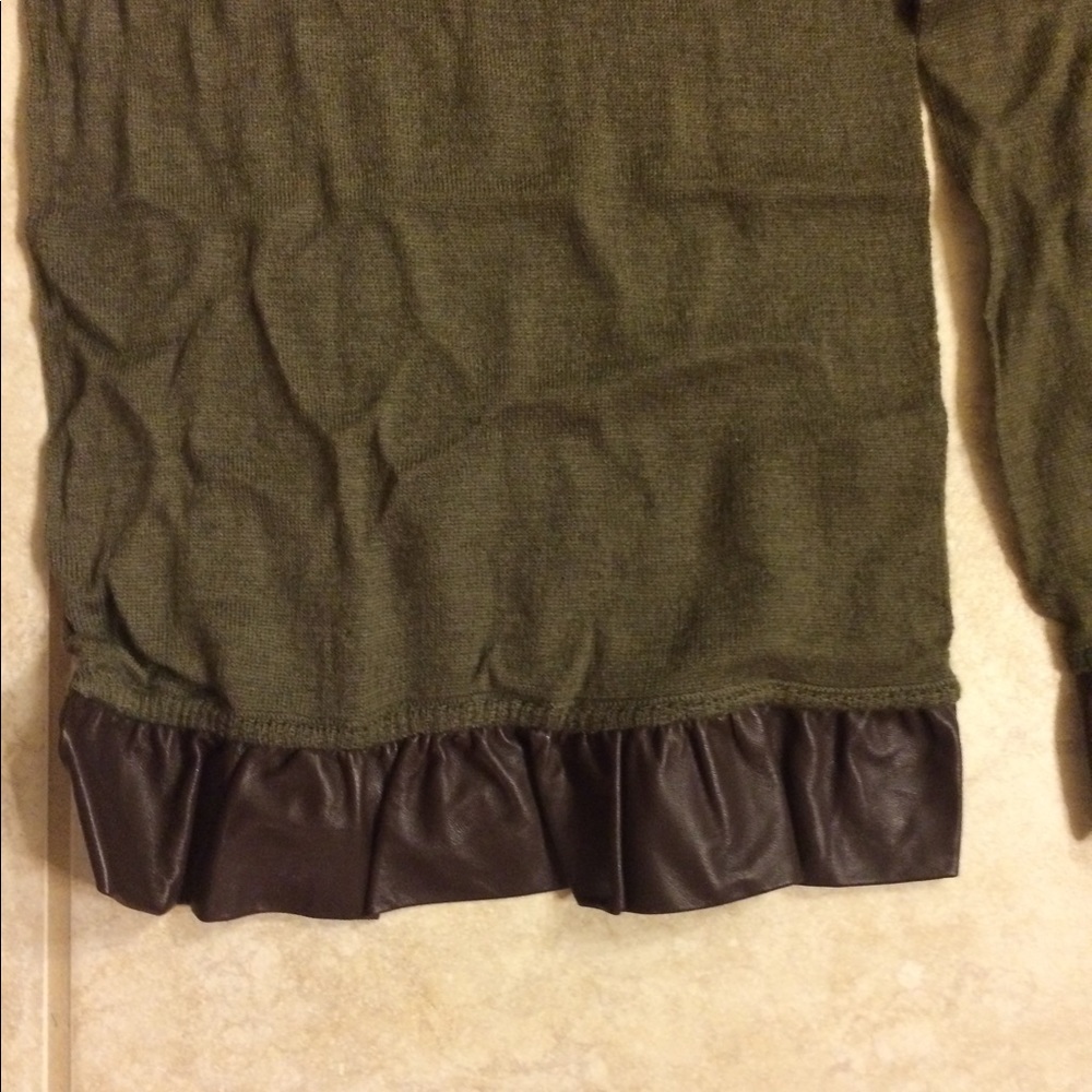 Dior cashmere glove set & scarf/wrap - Picture 2 of 5